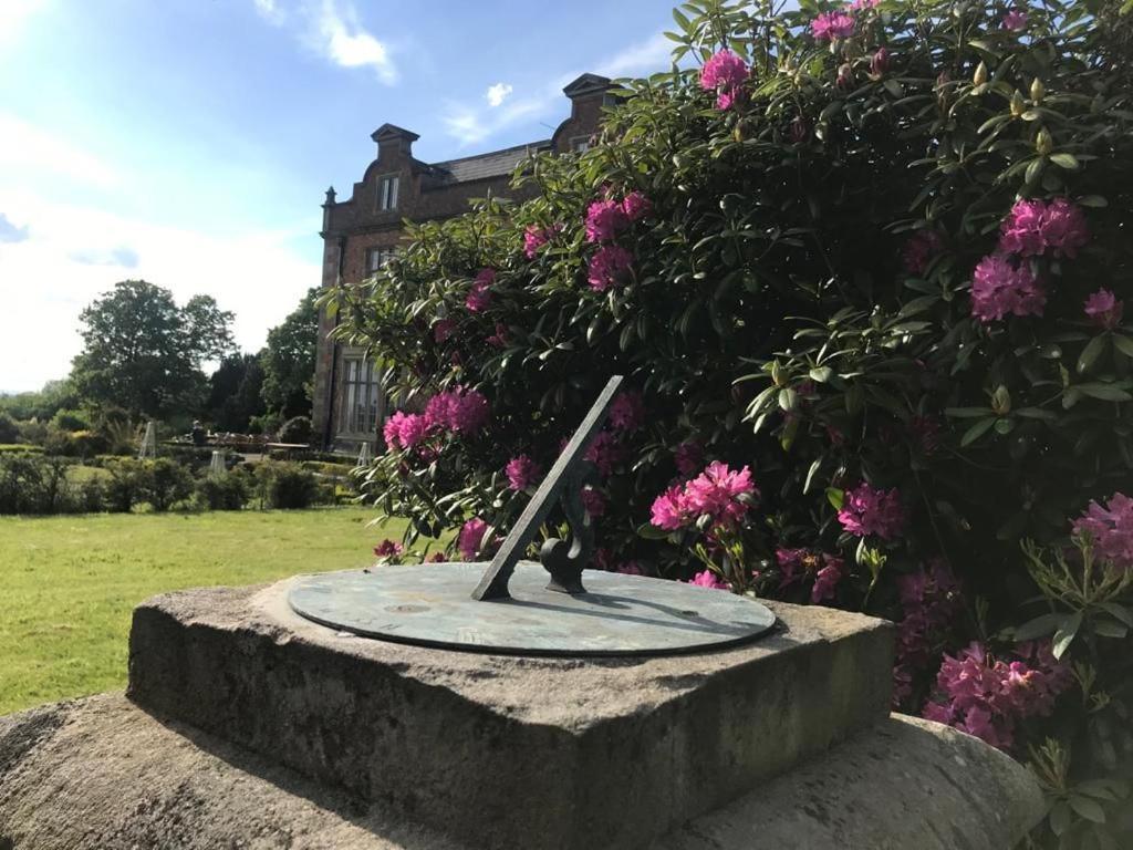 Willington Hall Hotel Tarporley Εξωτερικό φωτογραφία