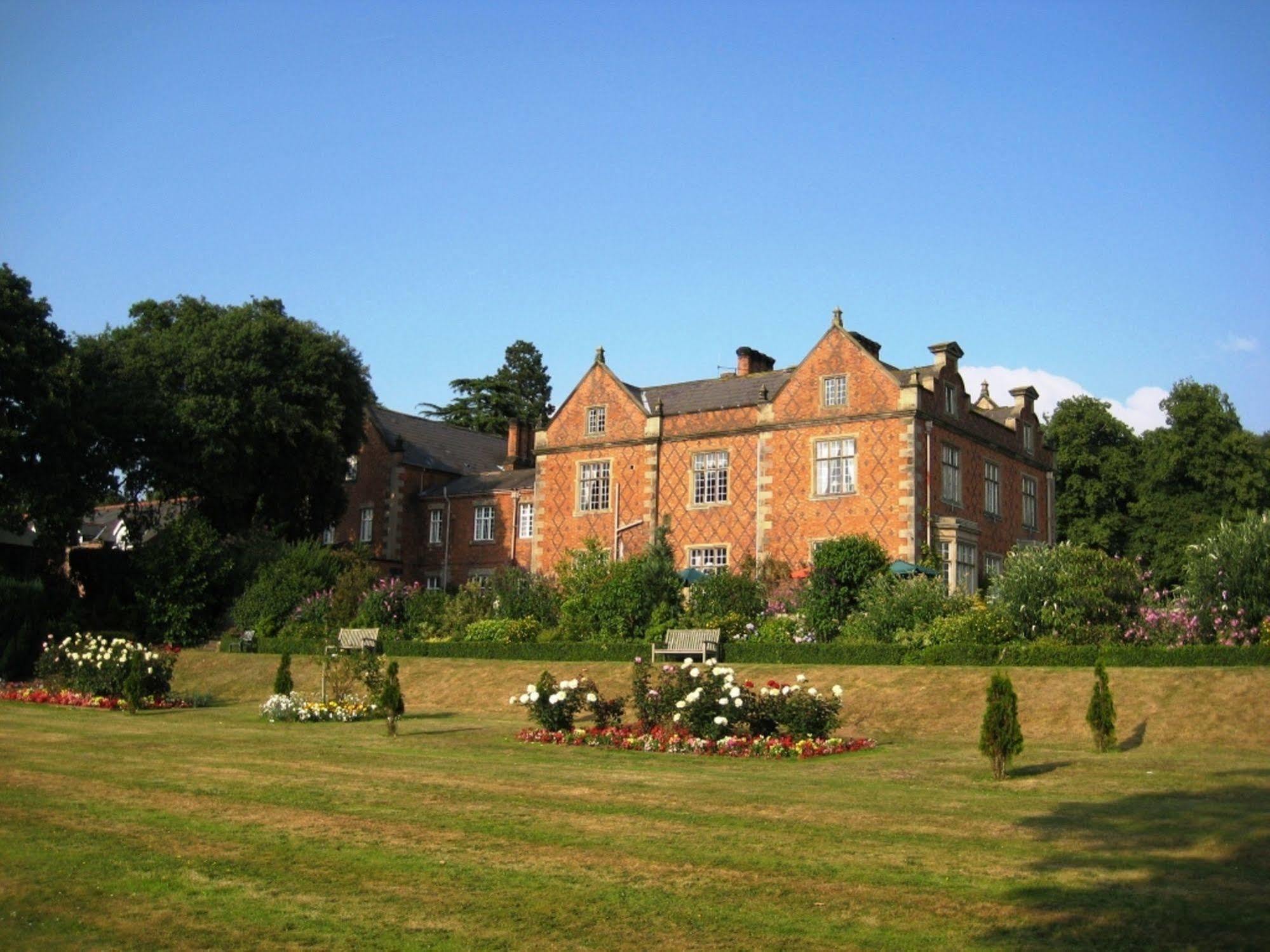 Willington Hall Hotel Tarporley Εξωτερικό φωτογραφία